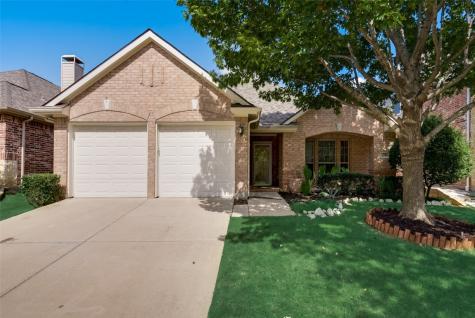 1590 Meadows Avenue Lantana TX 76226