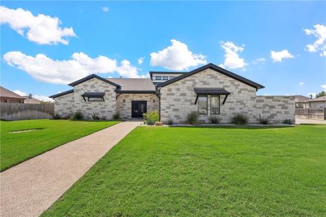 397 Twisted Oak Lane Crawford TX 76638