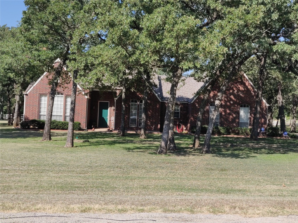 3804 Creekside Court Burleson TX 76028