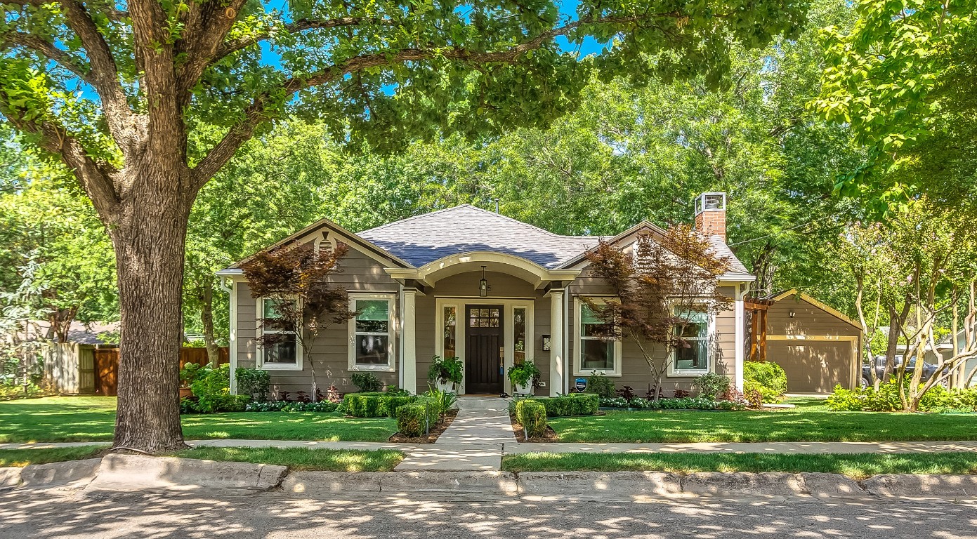 405 N Bradley Street Mckinney TX 75069