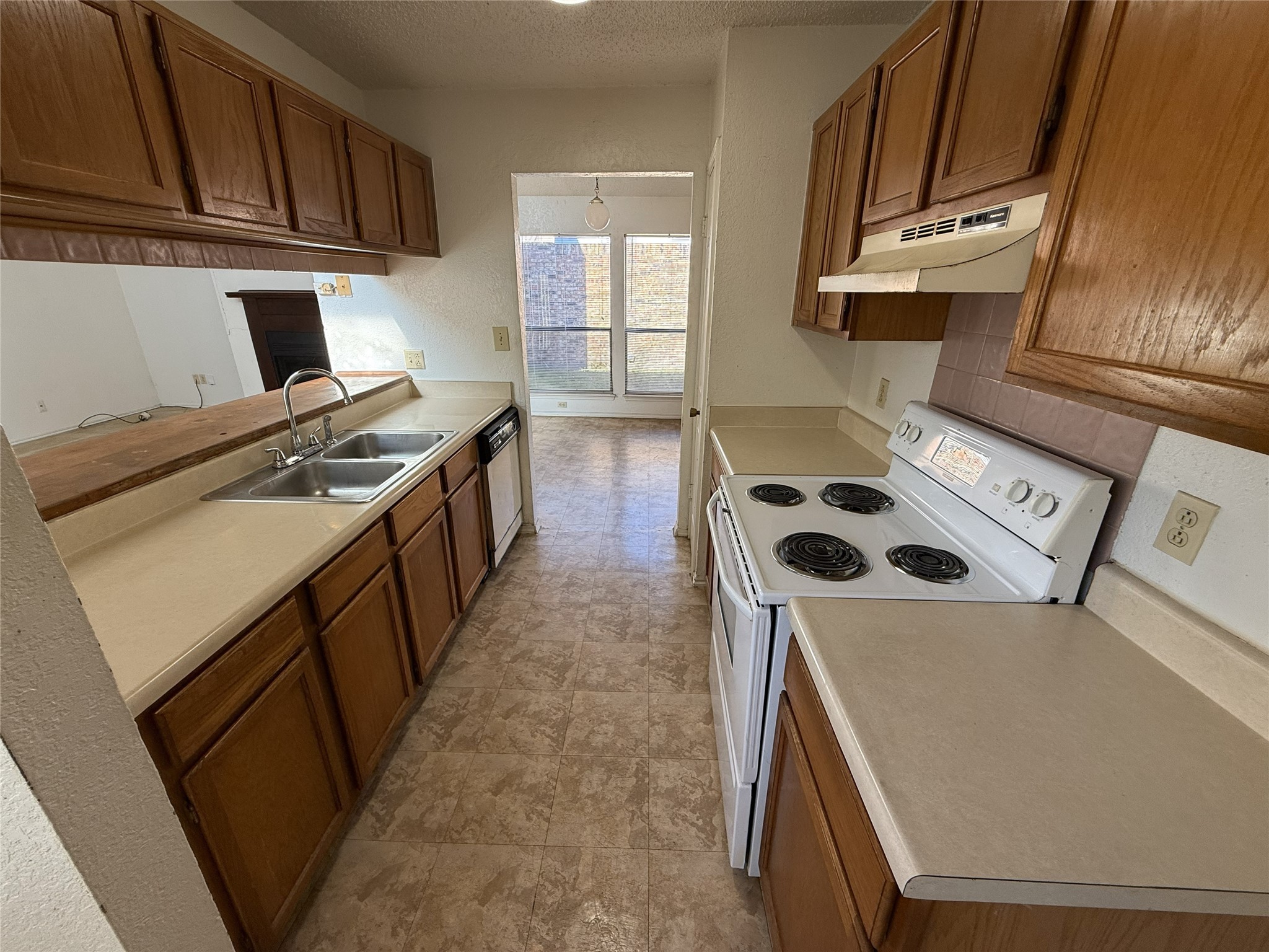 1636 Lemonwood Circle Mesquite TX 75149