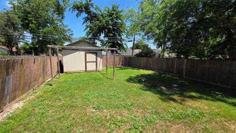 524 W Broadus Avenue Fort Worth TX 76115