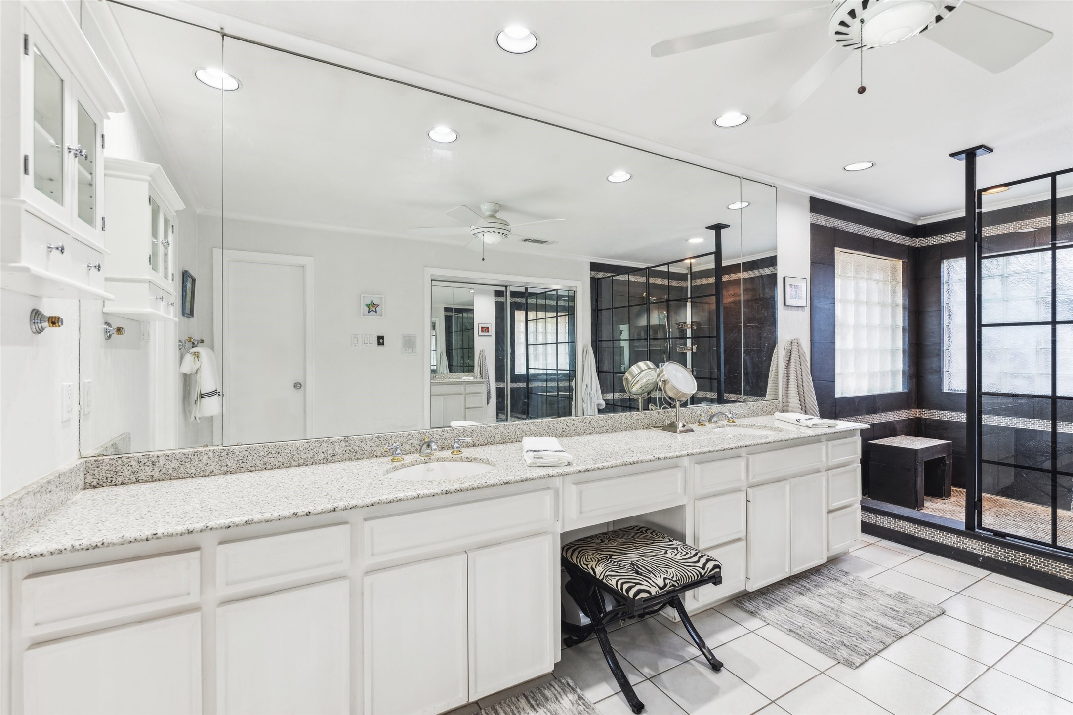 5702 Glen Heather Drive Dallas TX 75252
