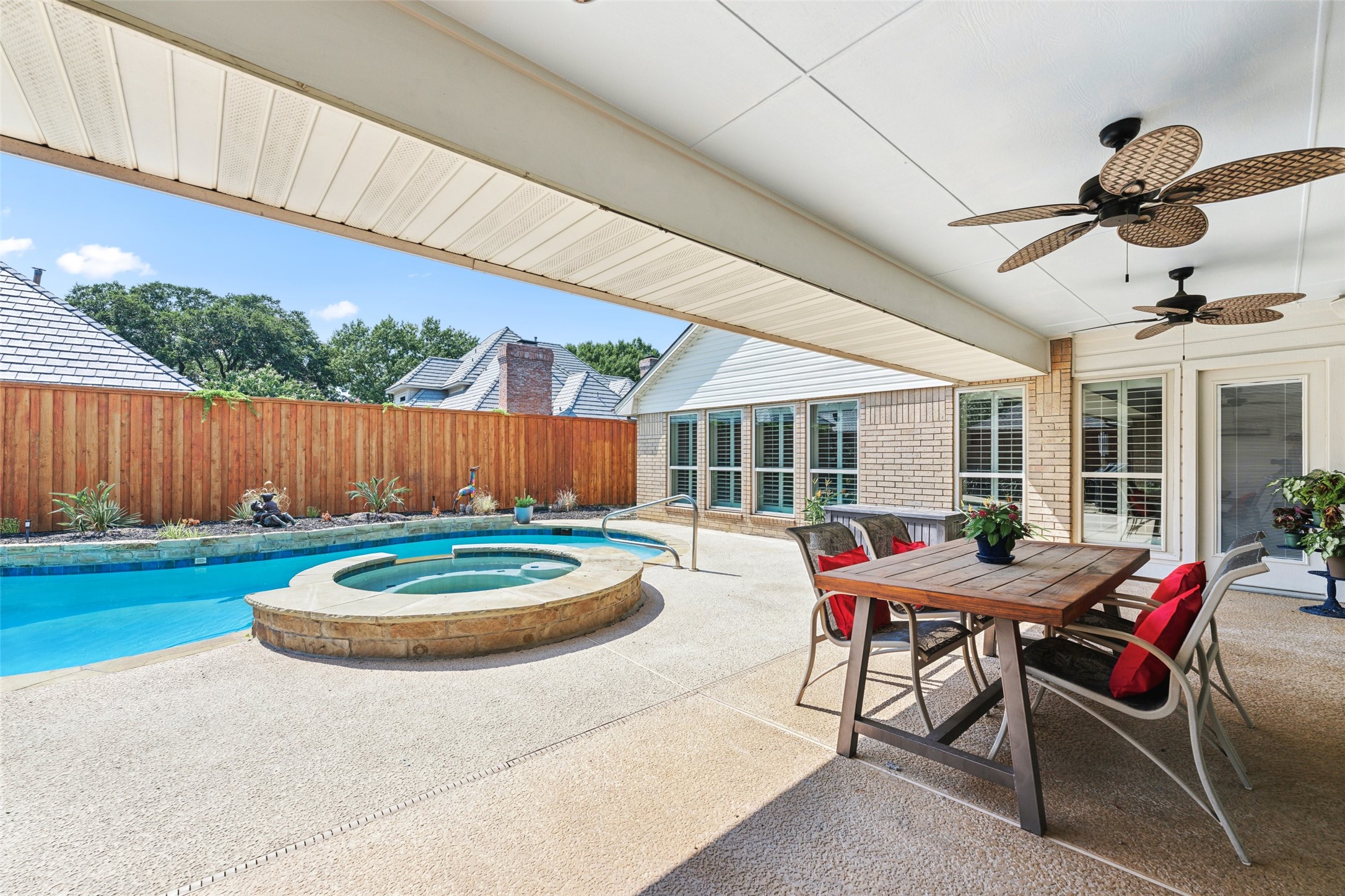 5702 Glen Heather Drive Dallas TX 75252