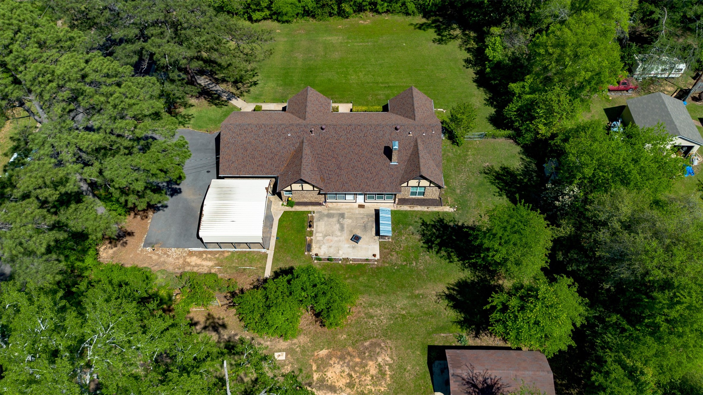 2801 Florence Street Kilgore TX 75662