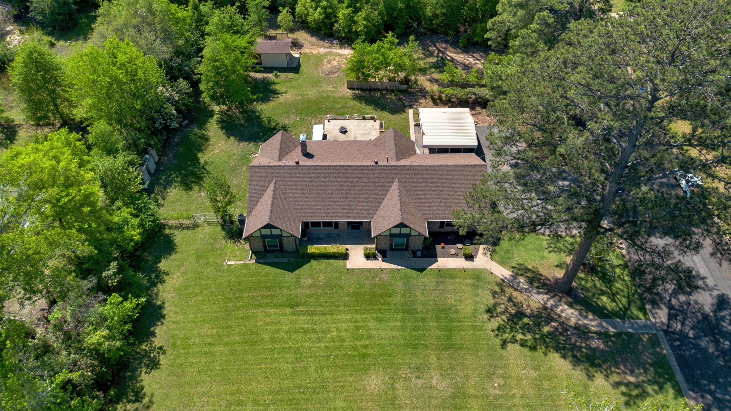 2801 Florence Street Kilgore TX 75662
