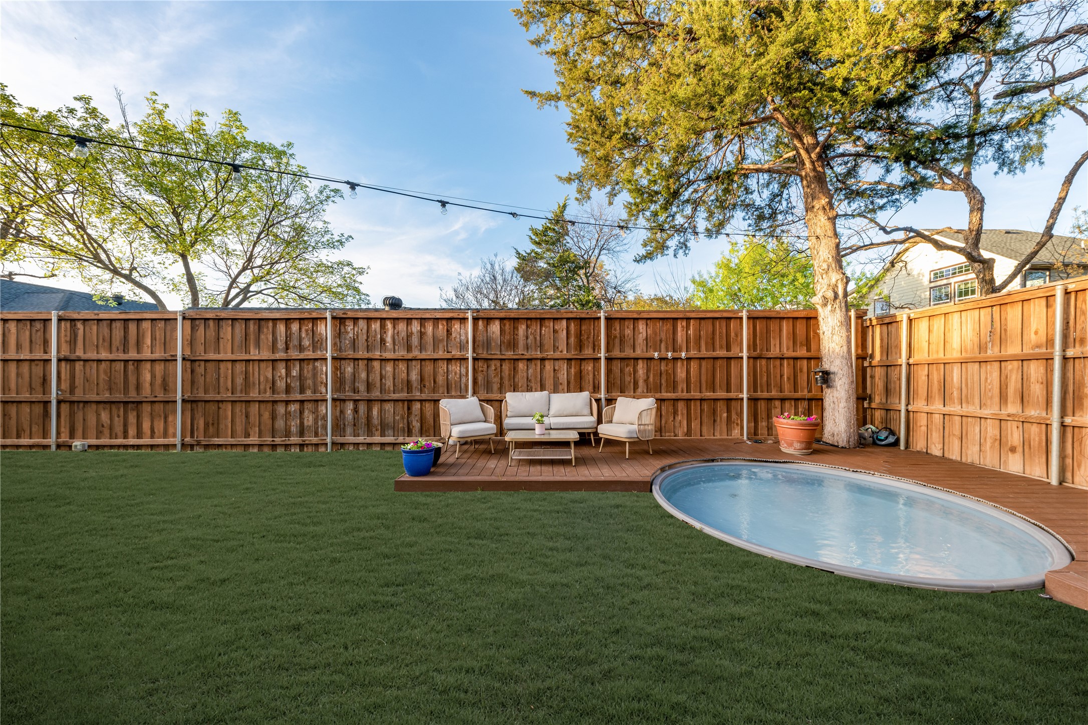 722 Tenna Loma Court Dallas TX 75208