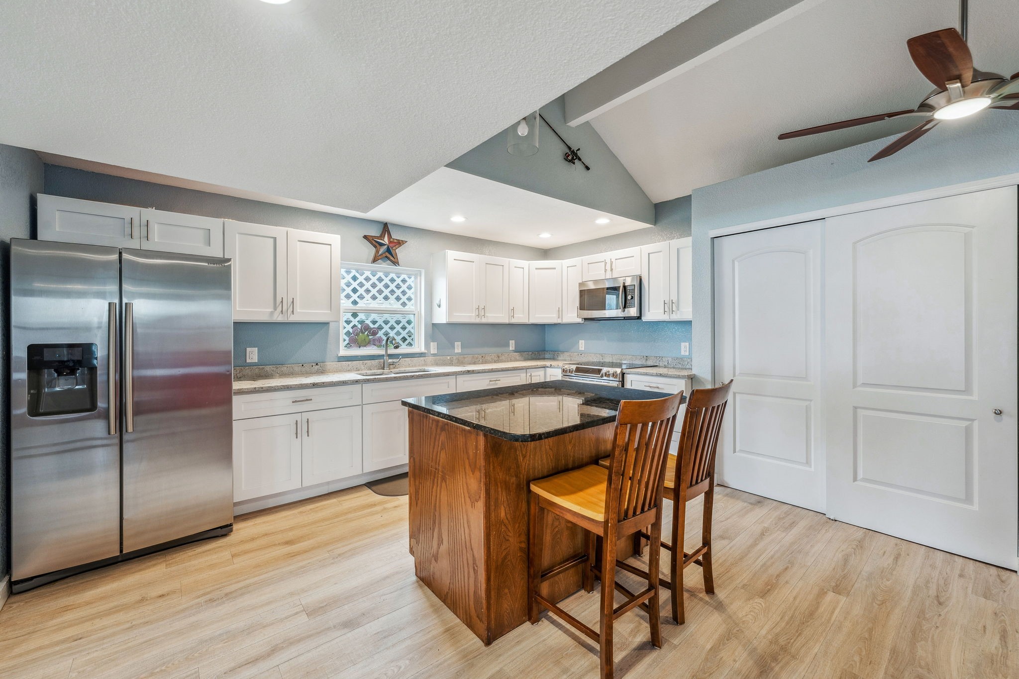 1662 Rogers Road Newark TX 76071