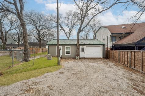 1662 Rogers Road Newark TX 76071