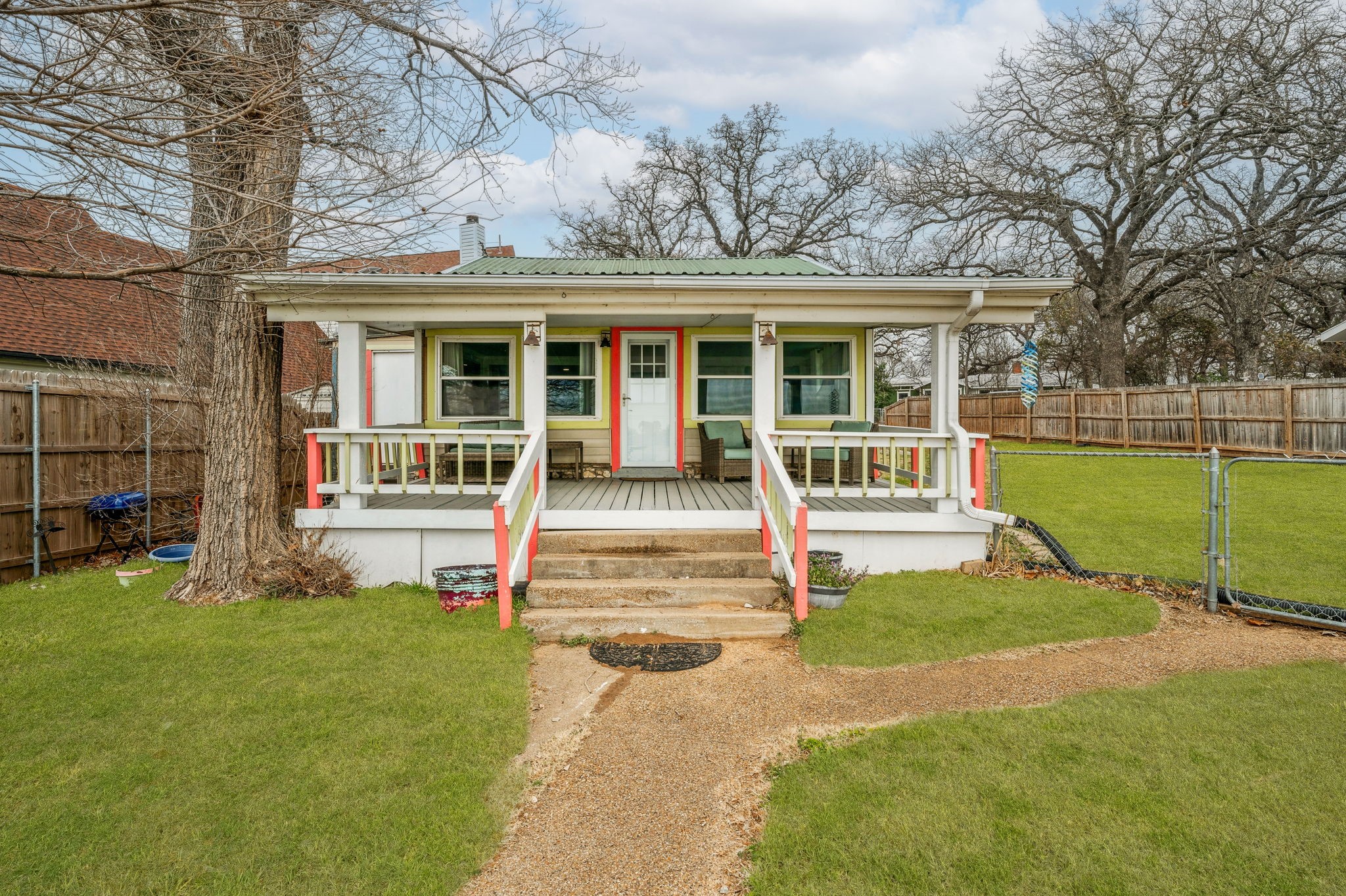 1662 Rogers Road Newark TX 76071