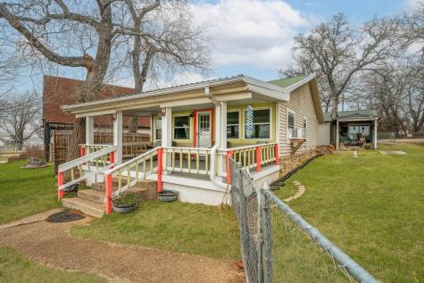 1662 Rogers Road Newark TX 76071