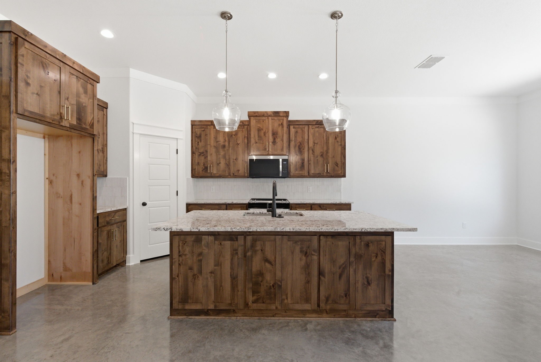 109 Graystone Weatherford TX 76088
