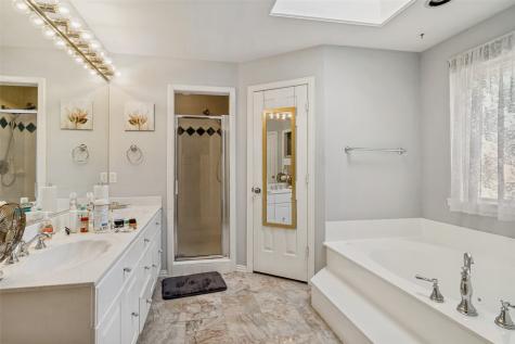 3024 Encino Drive Dallas TX 75228