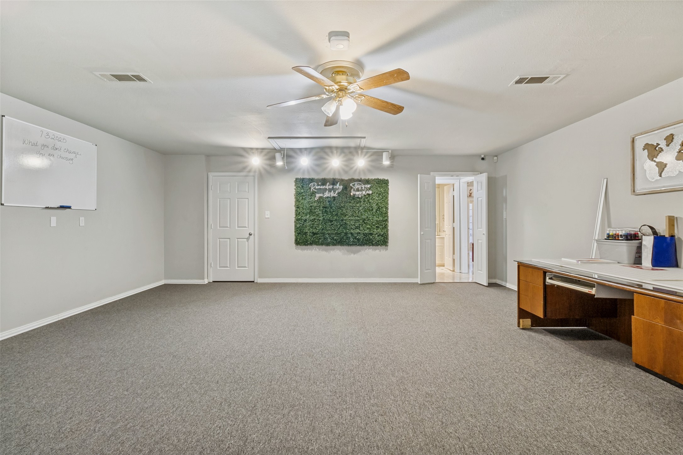 3024 Encino Drive Dallas TX 75228
