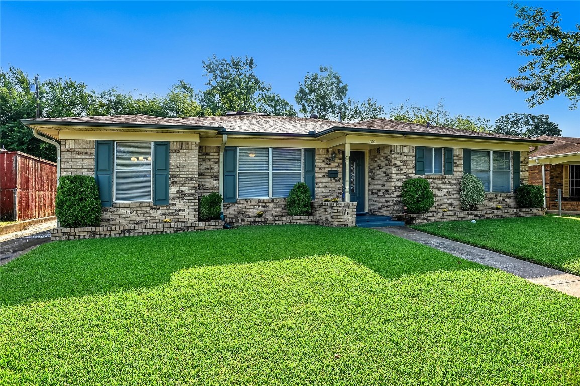 120 S Wood Avenue Denison TX 75020