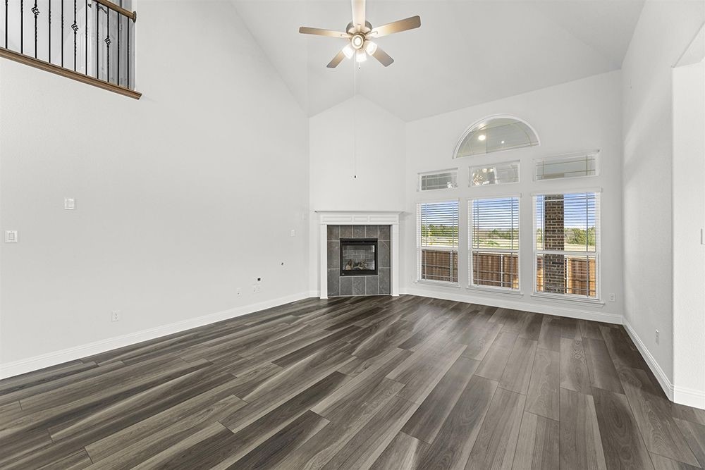 2610 White Plains Drive Midlothian TX 76065