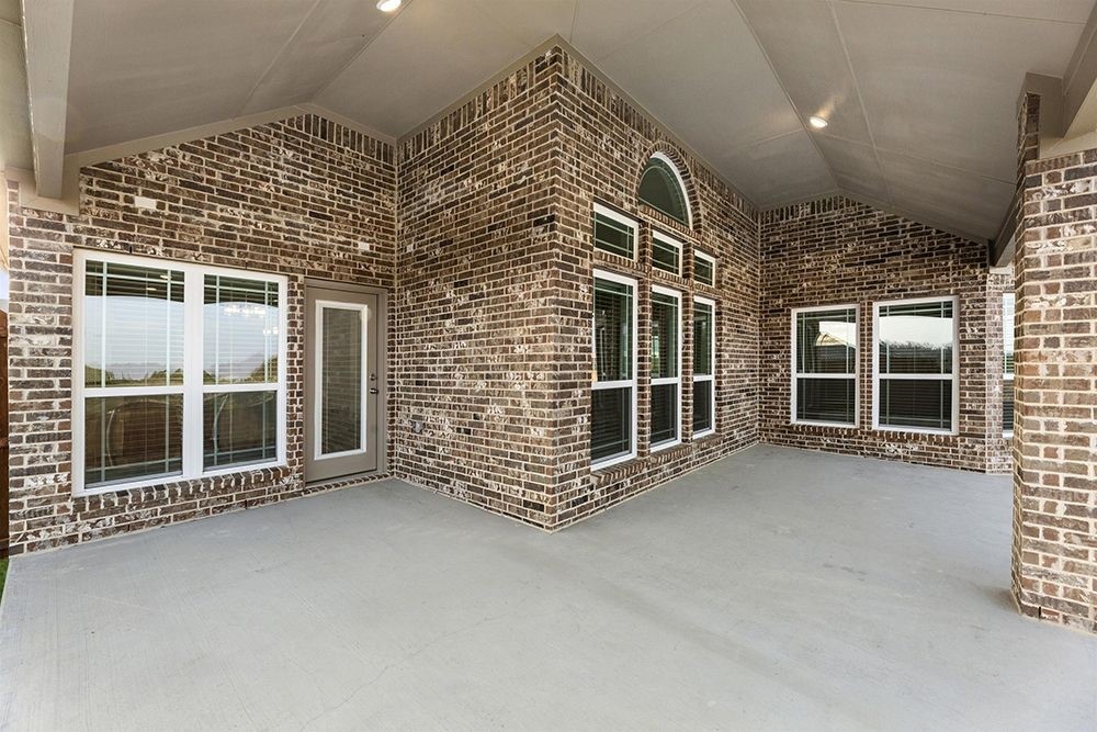 2610 White Plains Drive Midlothian TX 76065