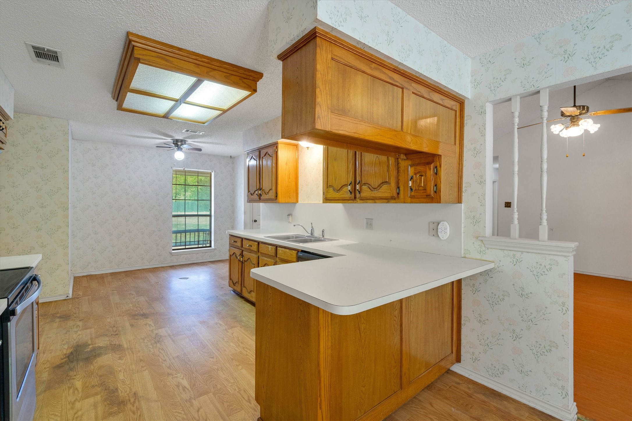 1309 Dixie Lane Waxahachie TX 75165