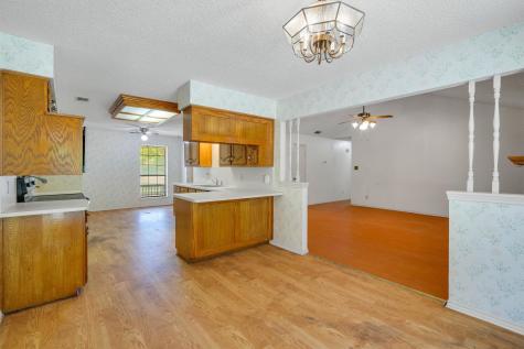 1309 Dixie Lane Waxahachie TX 75165