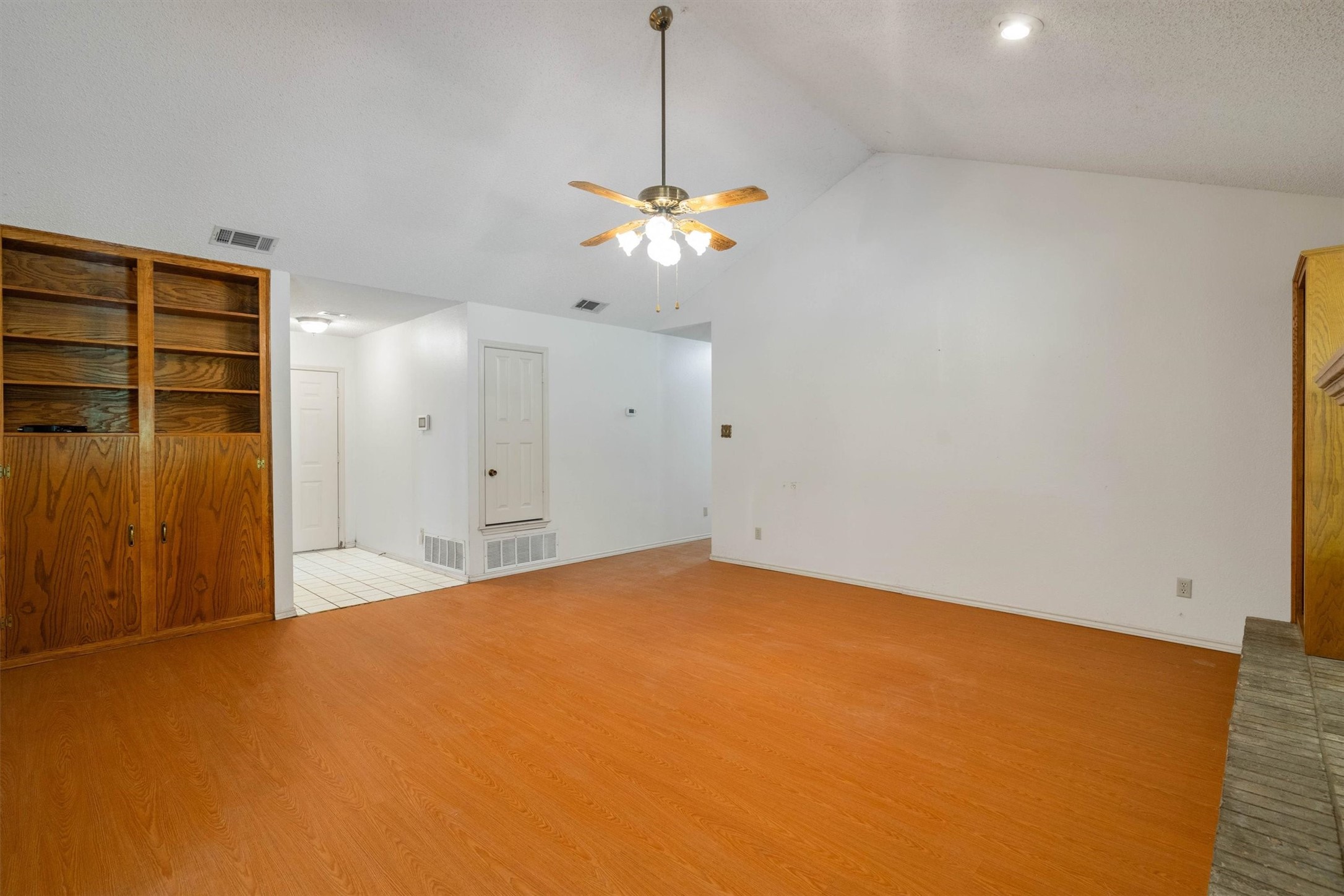 1309 Dixie Lane Waxahachie TX 75165