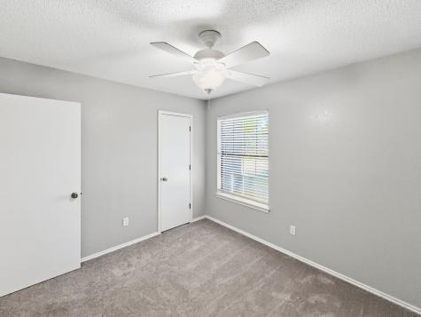 1103 Holiday Court Granbury TX 76048