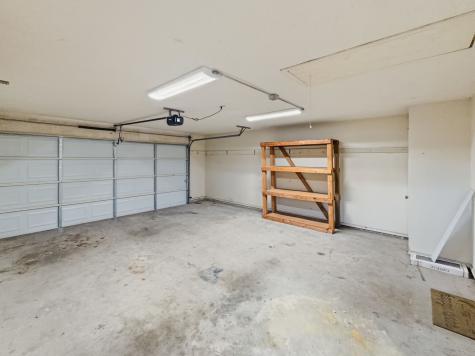 1103 Holiday Court Granbury TX 76048