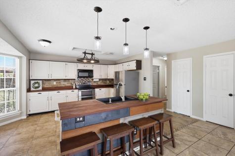 1520 Warwick Drive Mansfield TX 76063