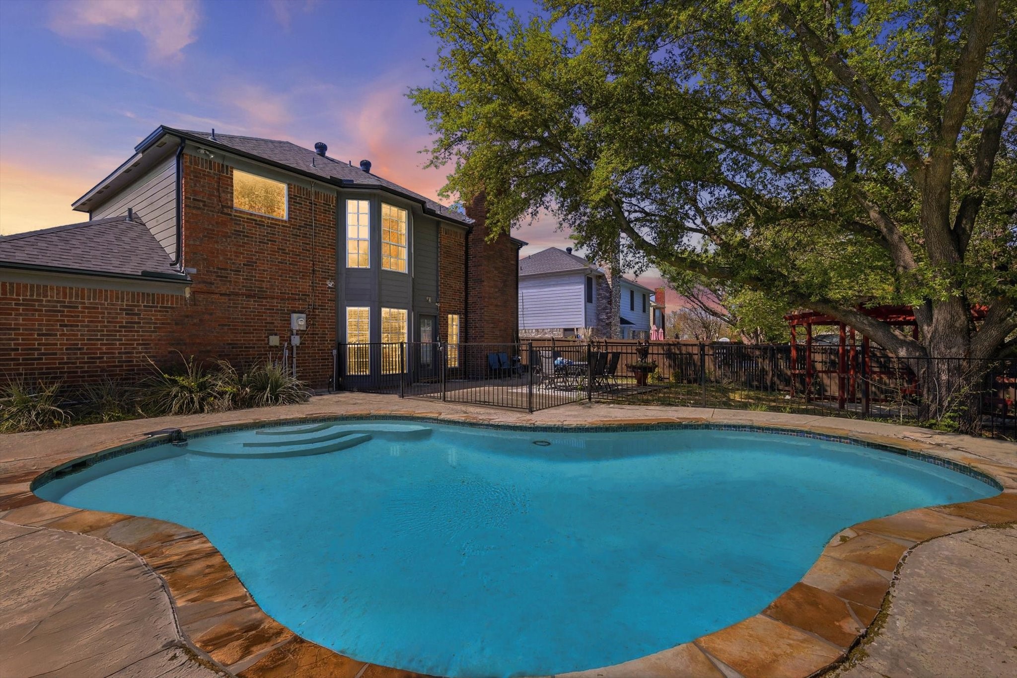 1520 Warwick Drive Mansfield TX 76063