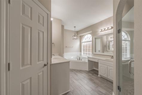 11840 Balta Drive Fort Worth TX 76244