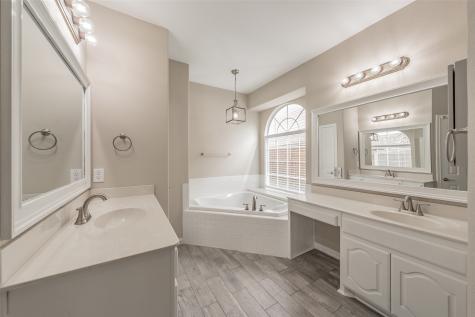 11840 Balta Drive Fort Worth TX 76244