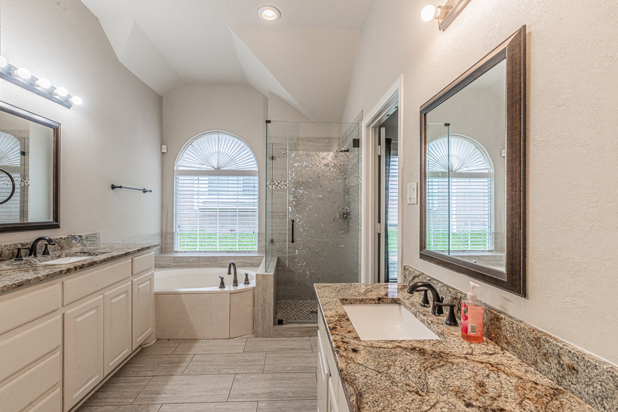 1426 Ranch Hill Drive Irving TX 75063