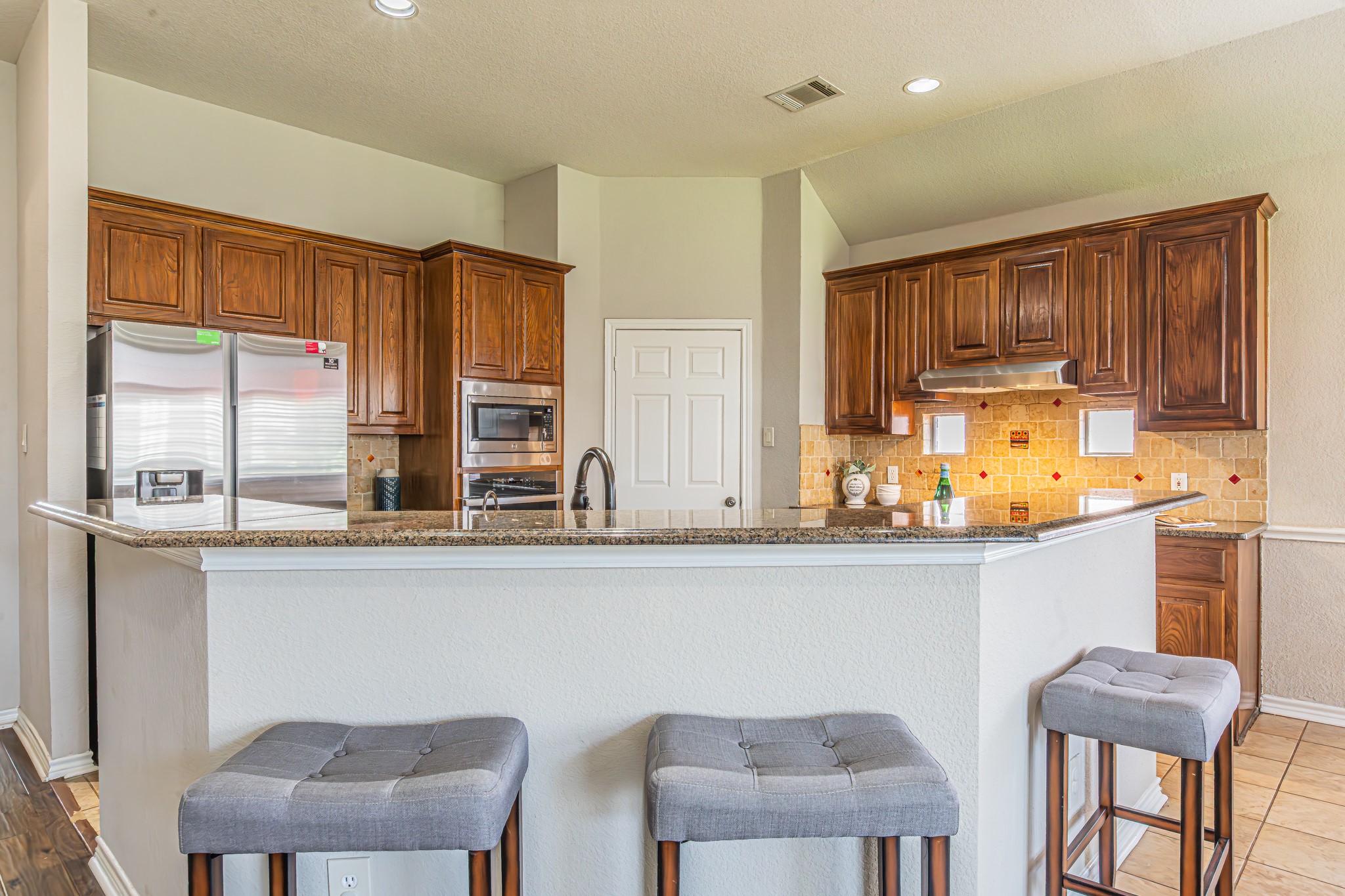 1426 Ranch Hill Drive Irving TX 75063