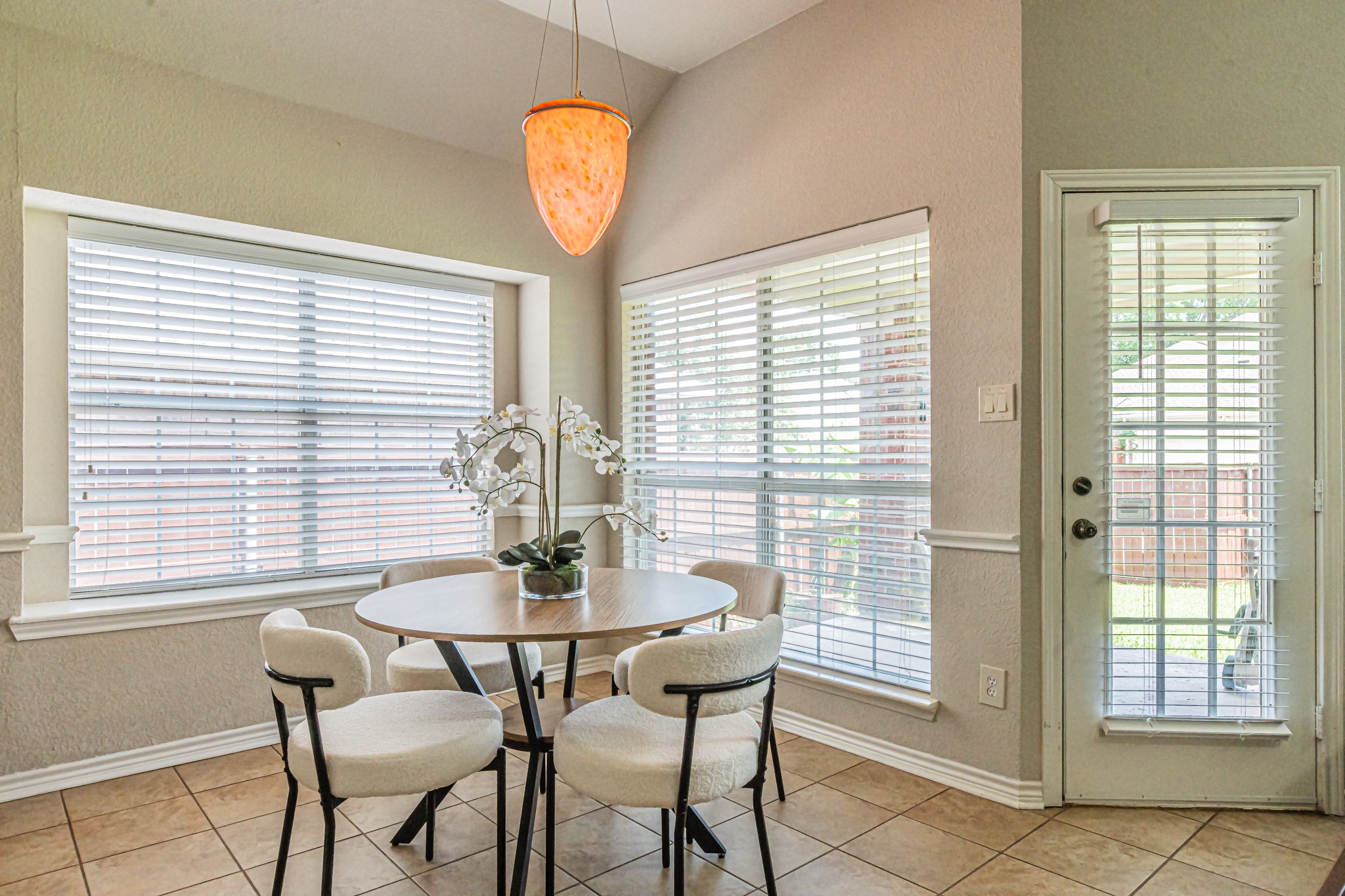 1426 Ranch Hill Drive Irving TX 75063