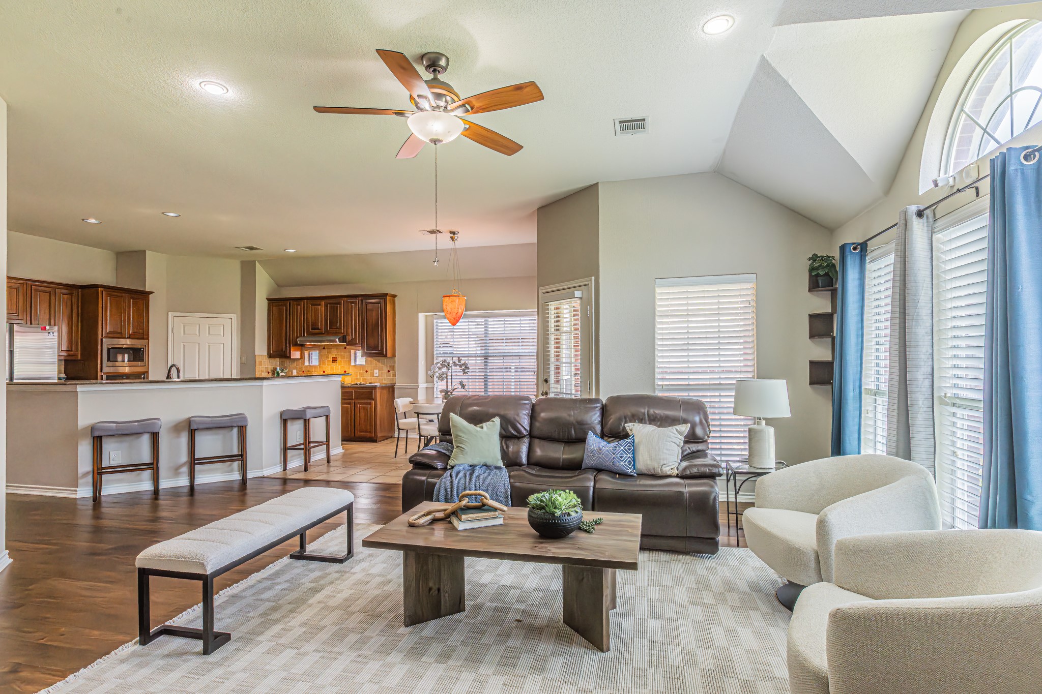 1426 Ranch Hill Drive Irving TX 75063