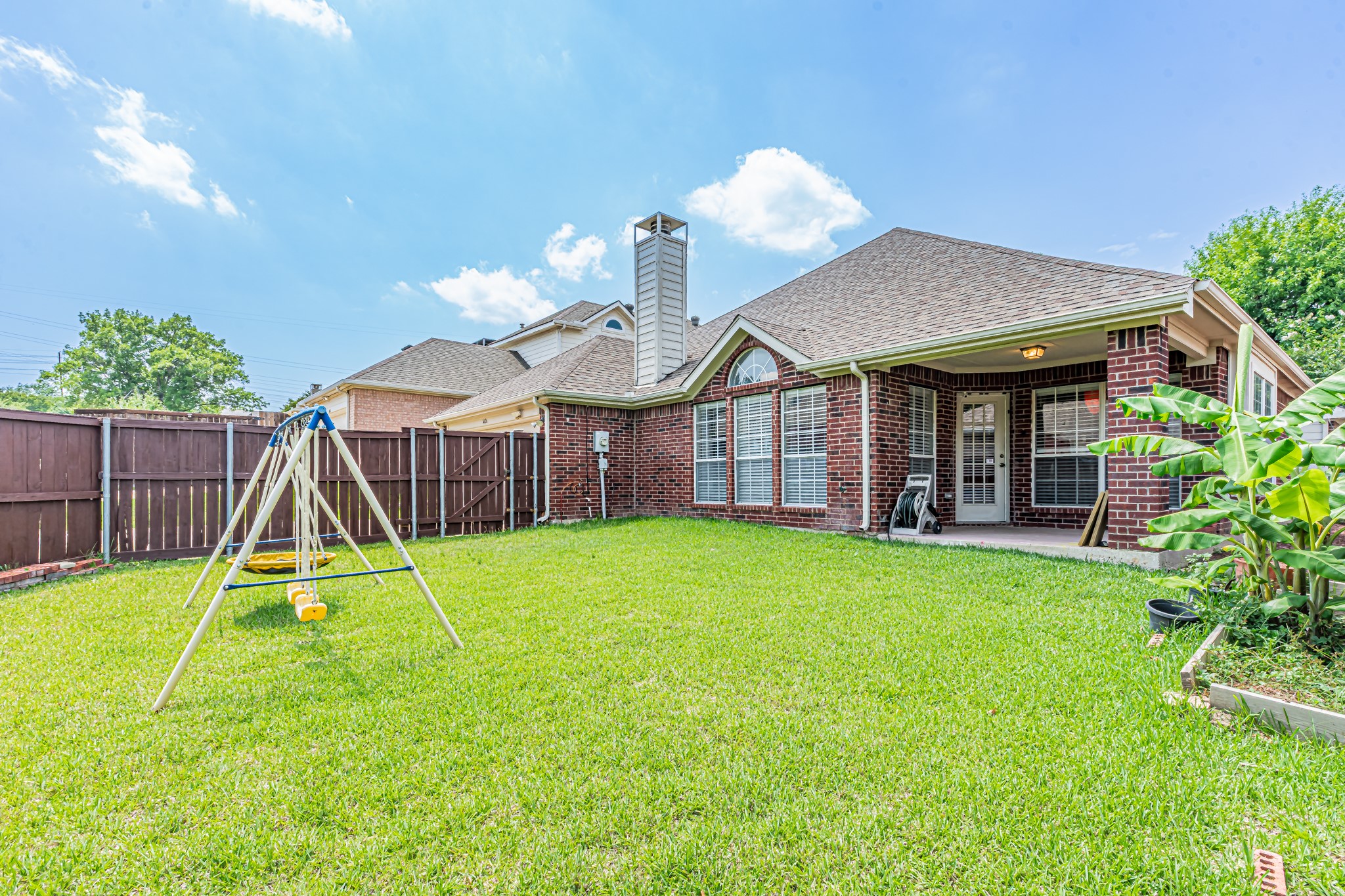 1426 Ranch Hill Drive Irving TX 75063
