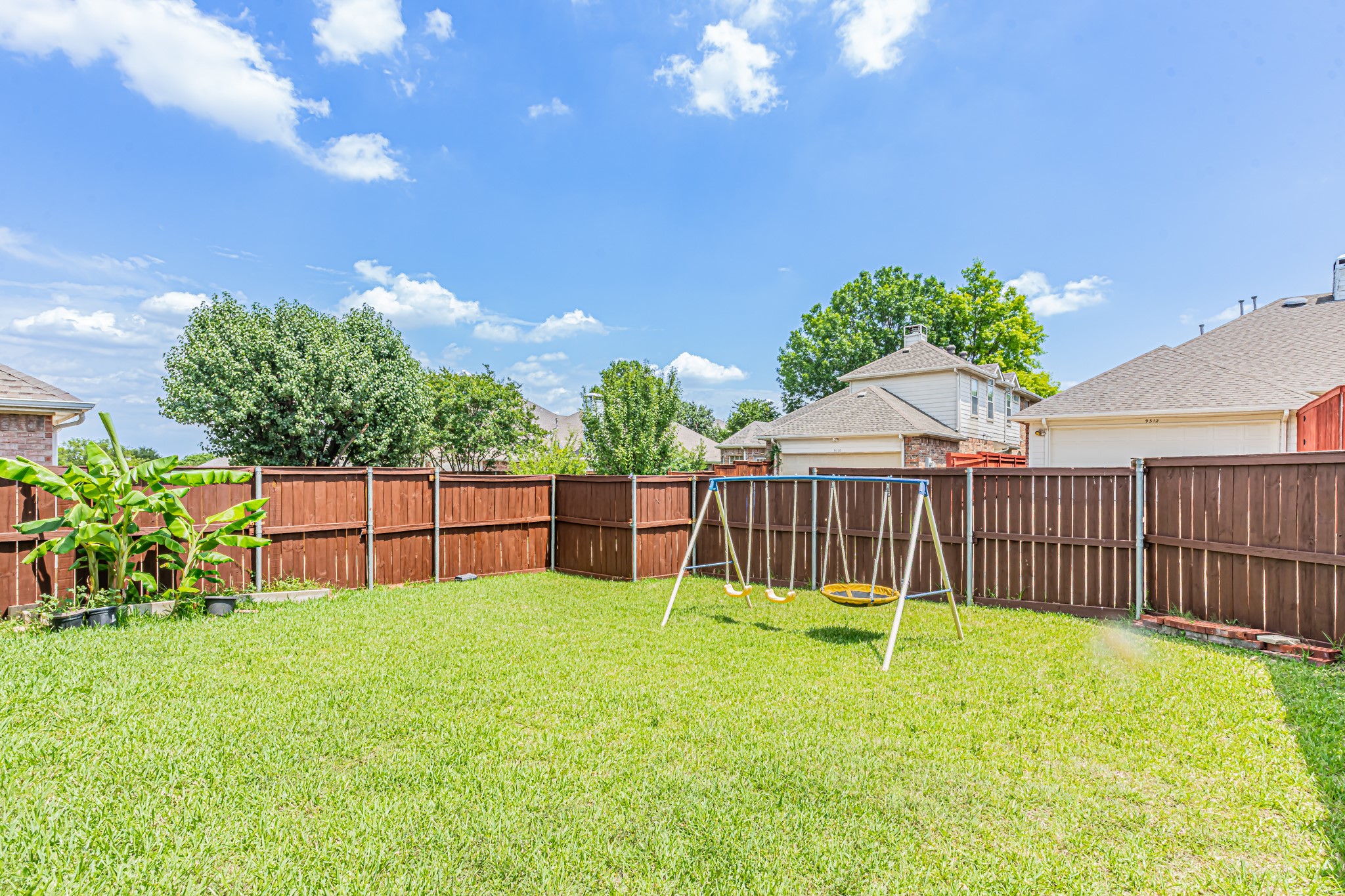 1426 Ranch Hill Drive Irving TX 75063