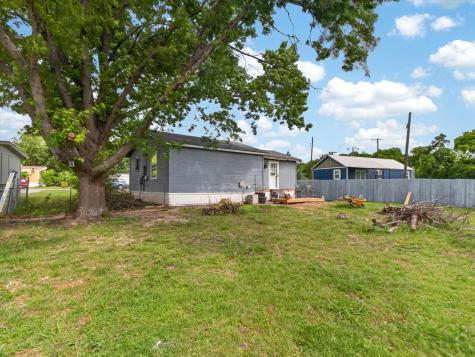 225 Cobb Avenue Van Alstyne TX 75495