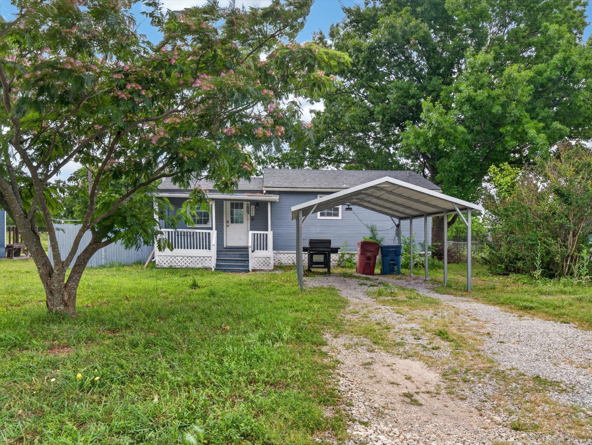225 Cobb Avenue Van Alstyne TX 75495