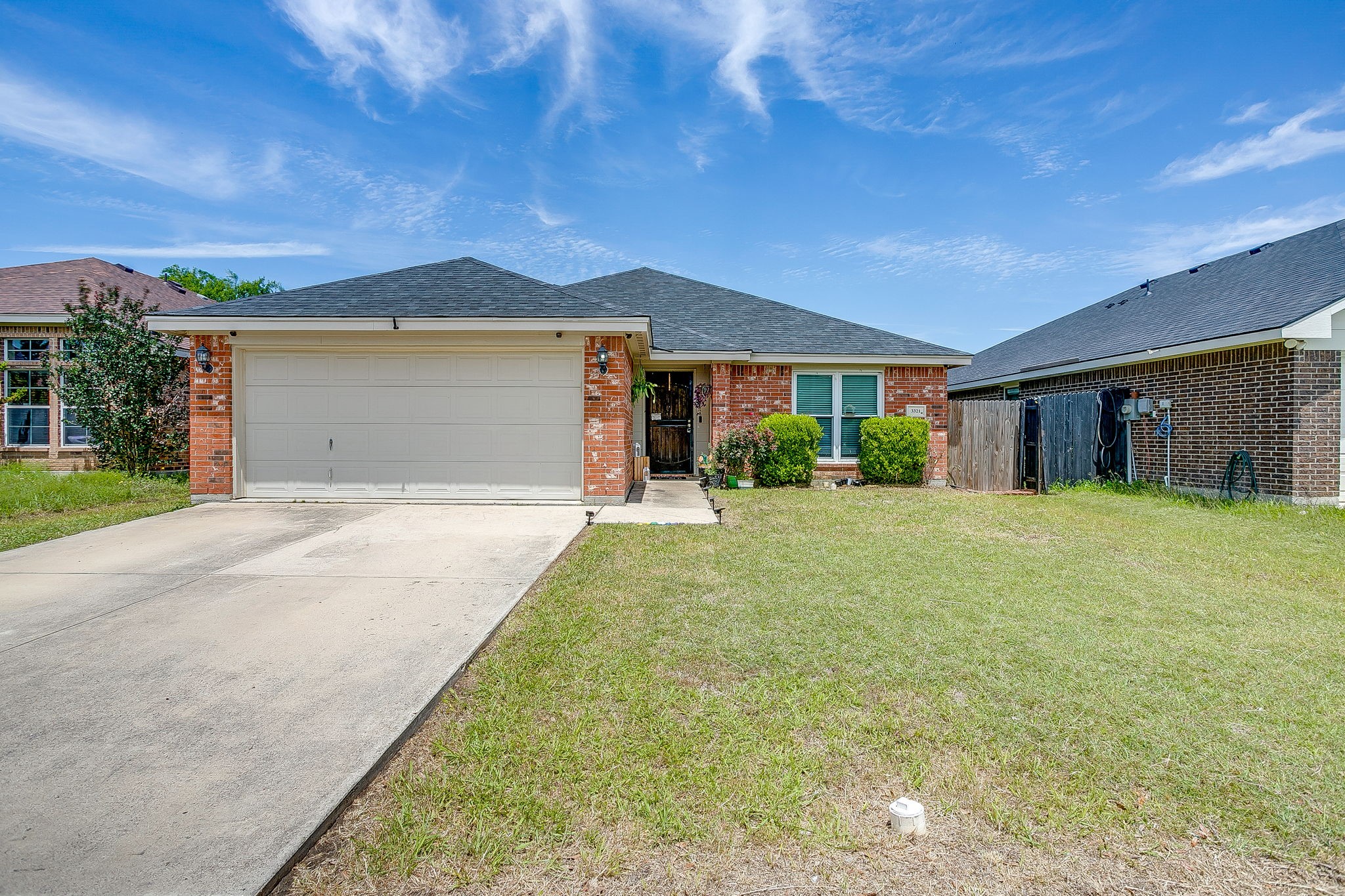 3321 Royal Crest Drive Fort Worth TX 76140
