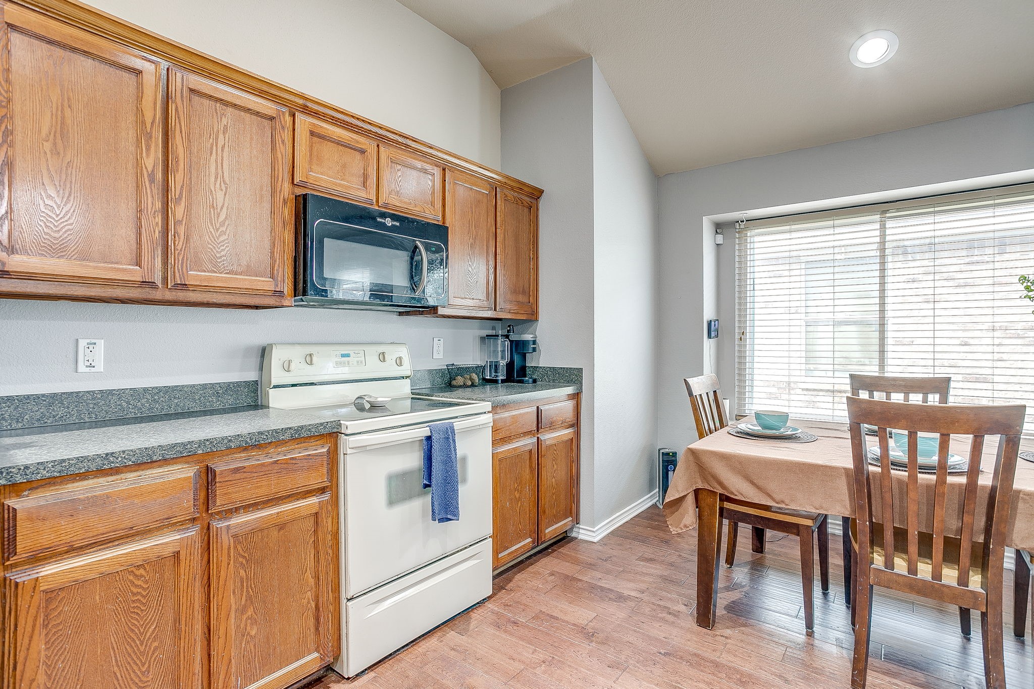 3321 Royal Crest Drive Fort Worth TX 76140