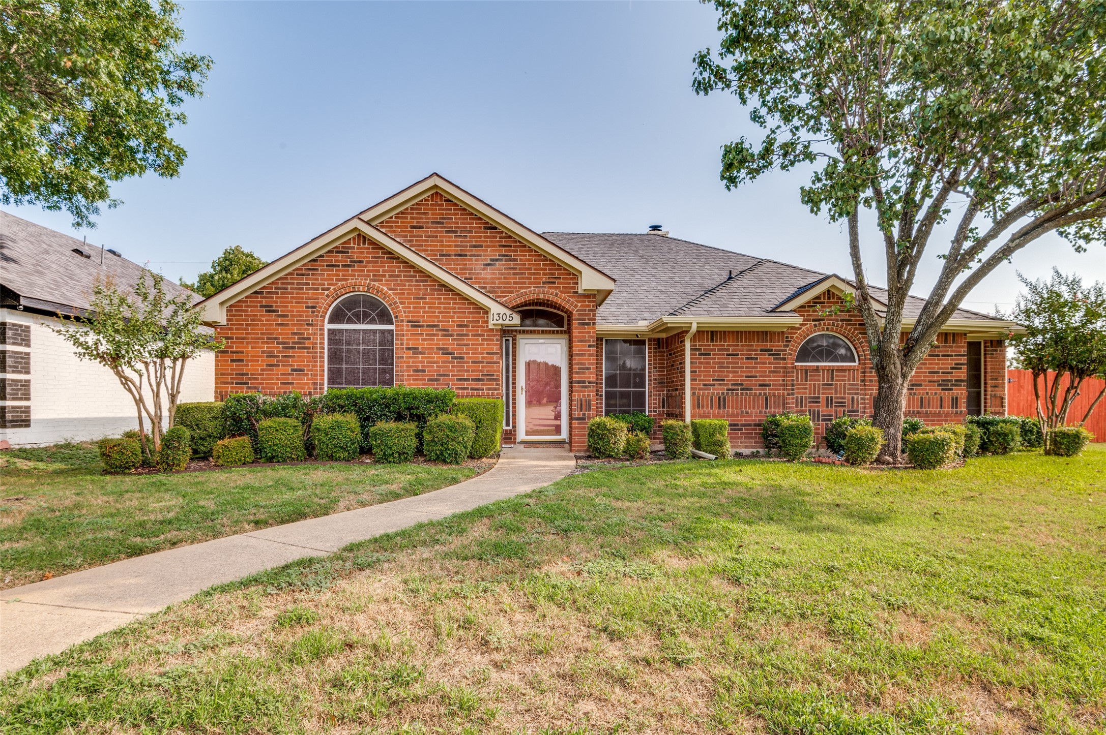1305 Wedgemere Drive Dallas TX 75232