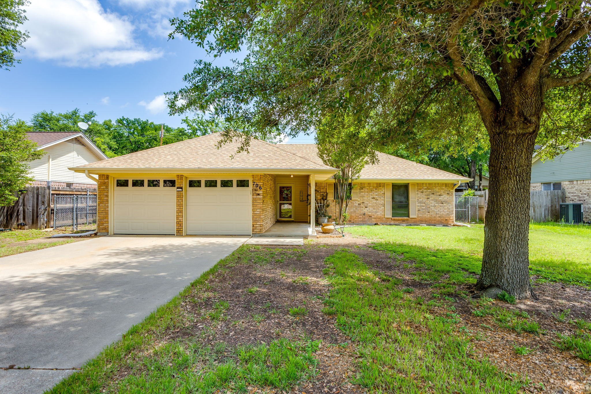 706 Holly Hill Road Mineral Wells TX 76067