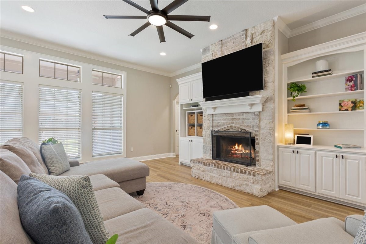 302 Edinburgh Waco TX 76712