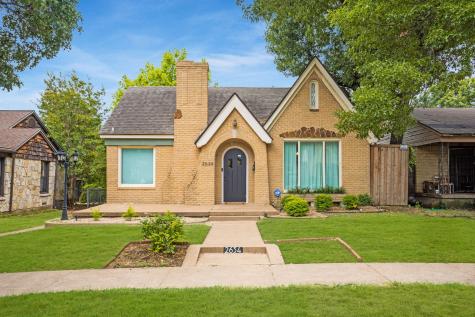 2634 Catherine Street Dallas TX 75211