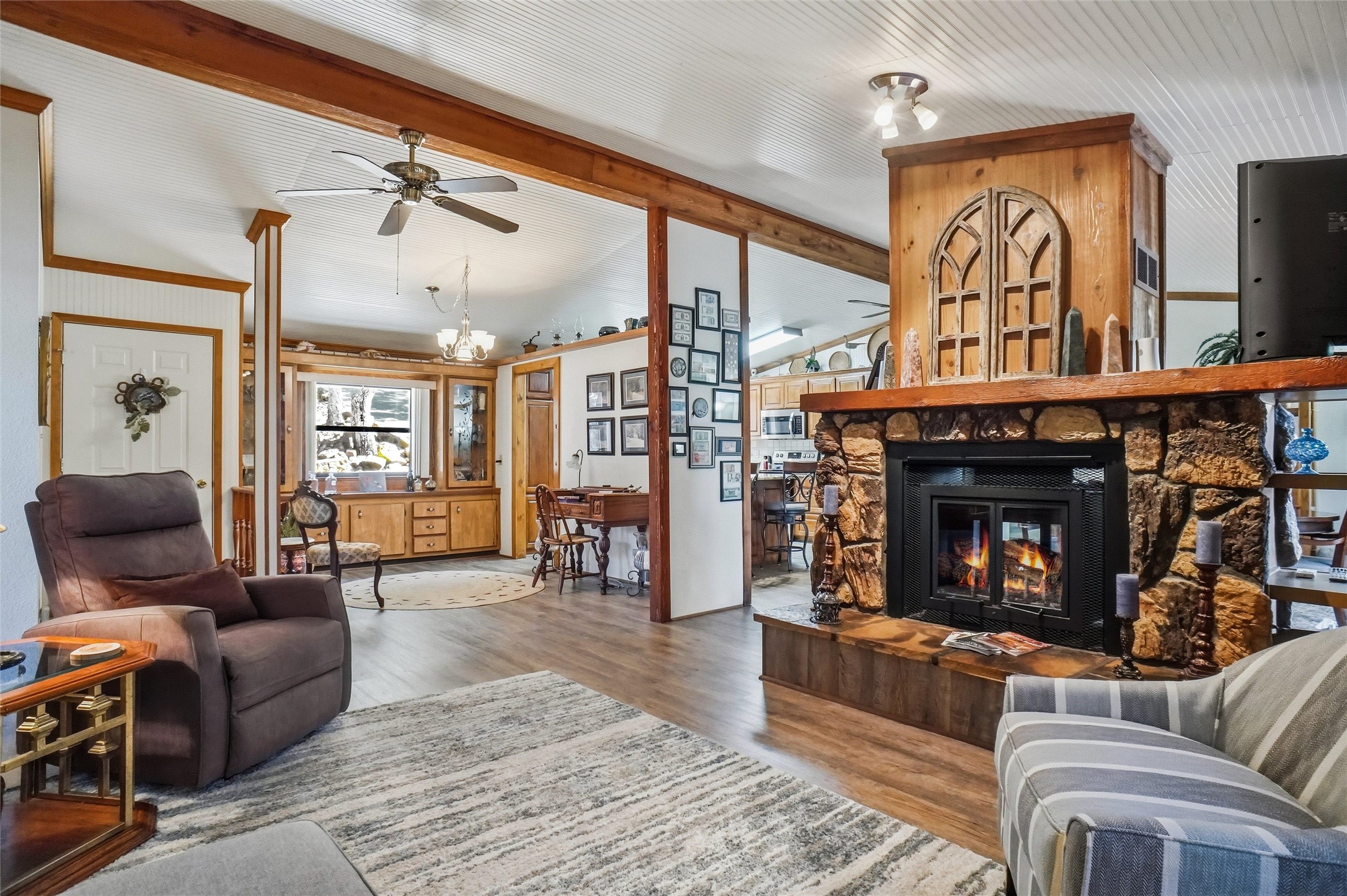373 County Road 1742 Chico TX 76431