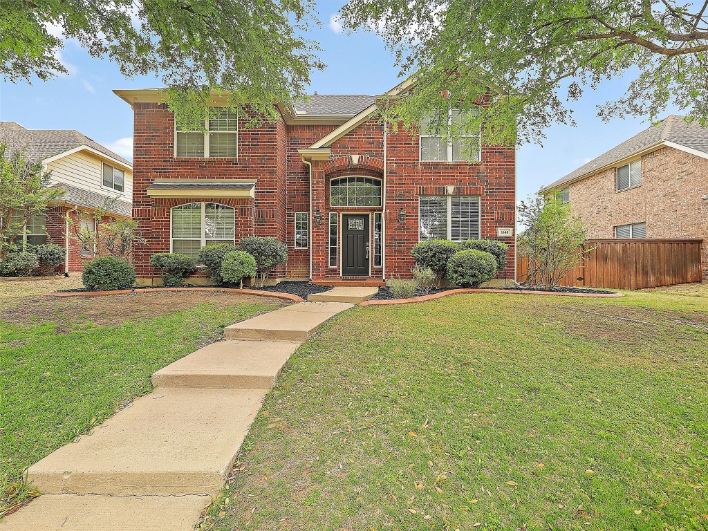 1648 Pleasant Valley Lane Frisco TX 75036