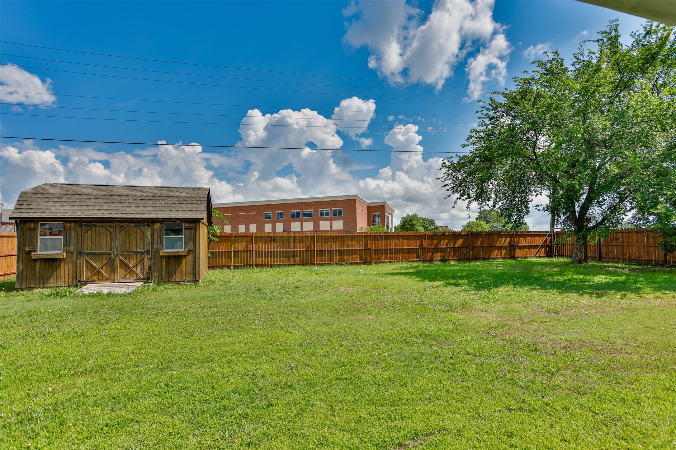 1808 College Street Gainesville TX 76240