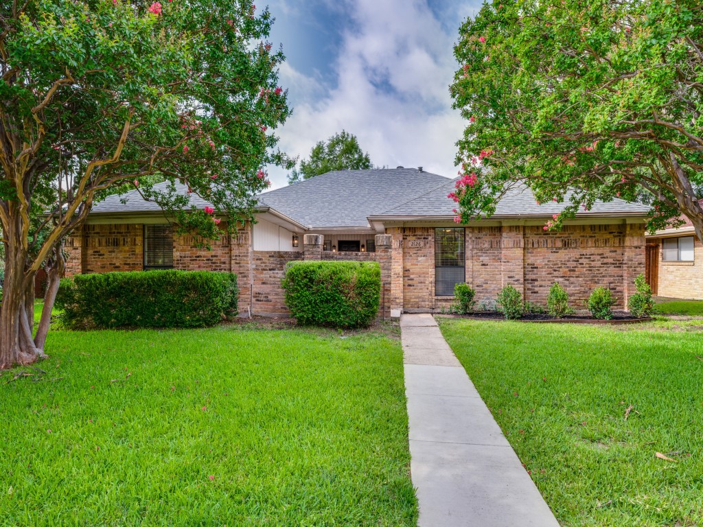2126 Pueblo Drive Carrollton TX 75006