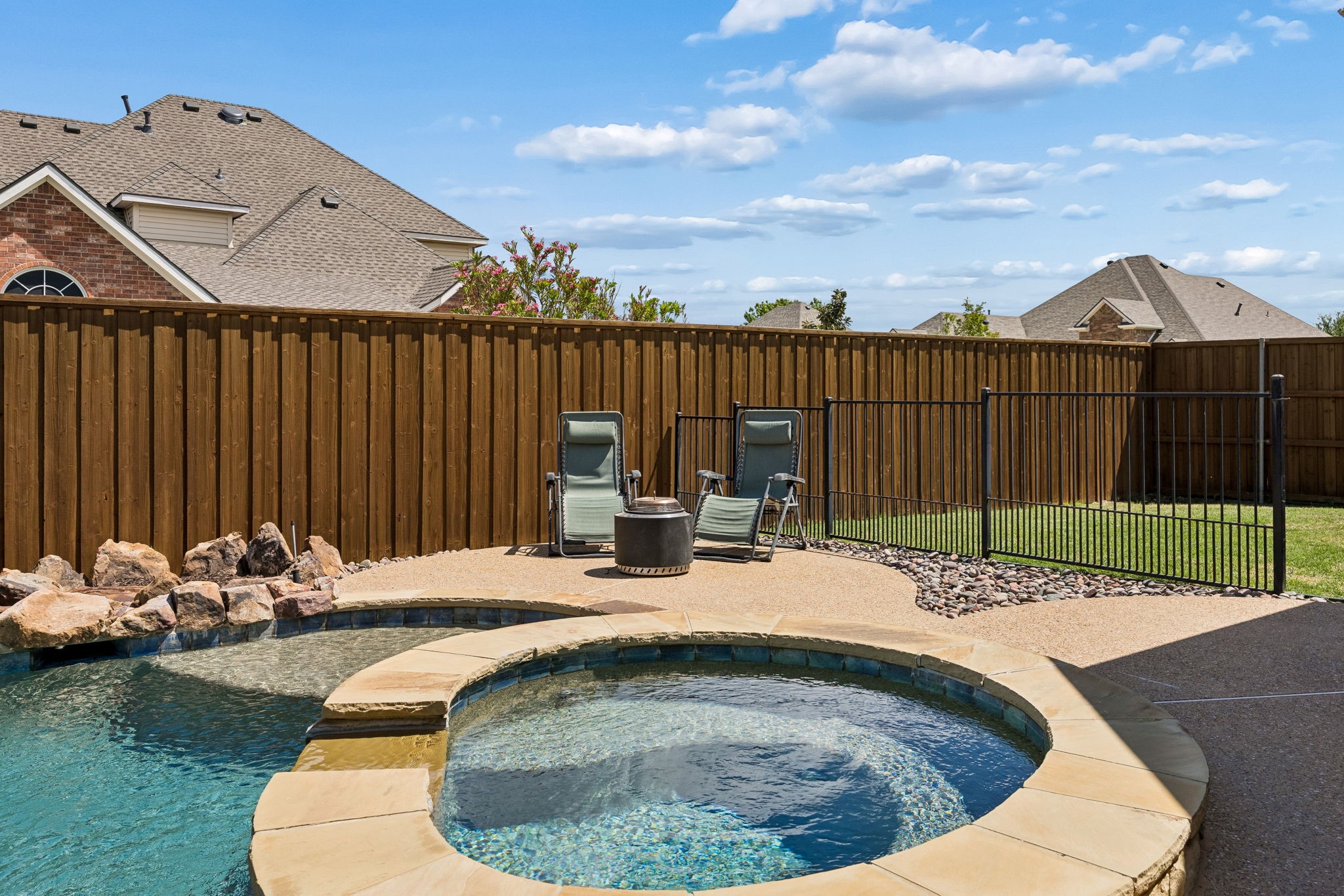 5315 Summit Knoll Trail Sachse TX 75048