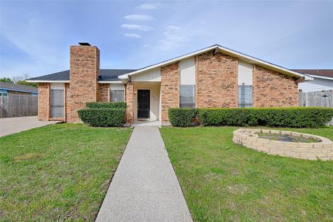 4706 Alamo Court Grand Prairie TX 75052